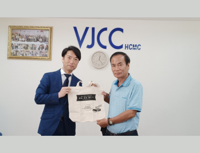 BUỔI TRAO ĐỔI CỦA CÔNG TY MORIKOSAN (NHẬT BẢN) VỚI VJCC - HCMC