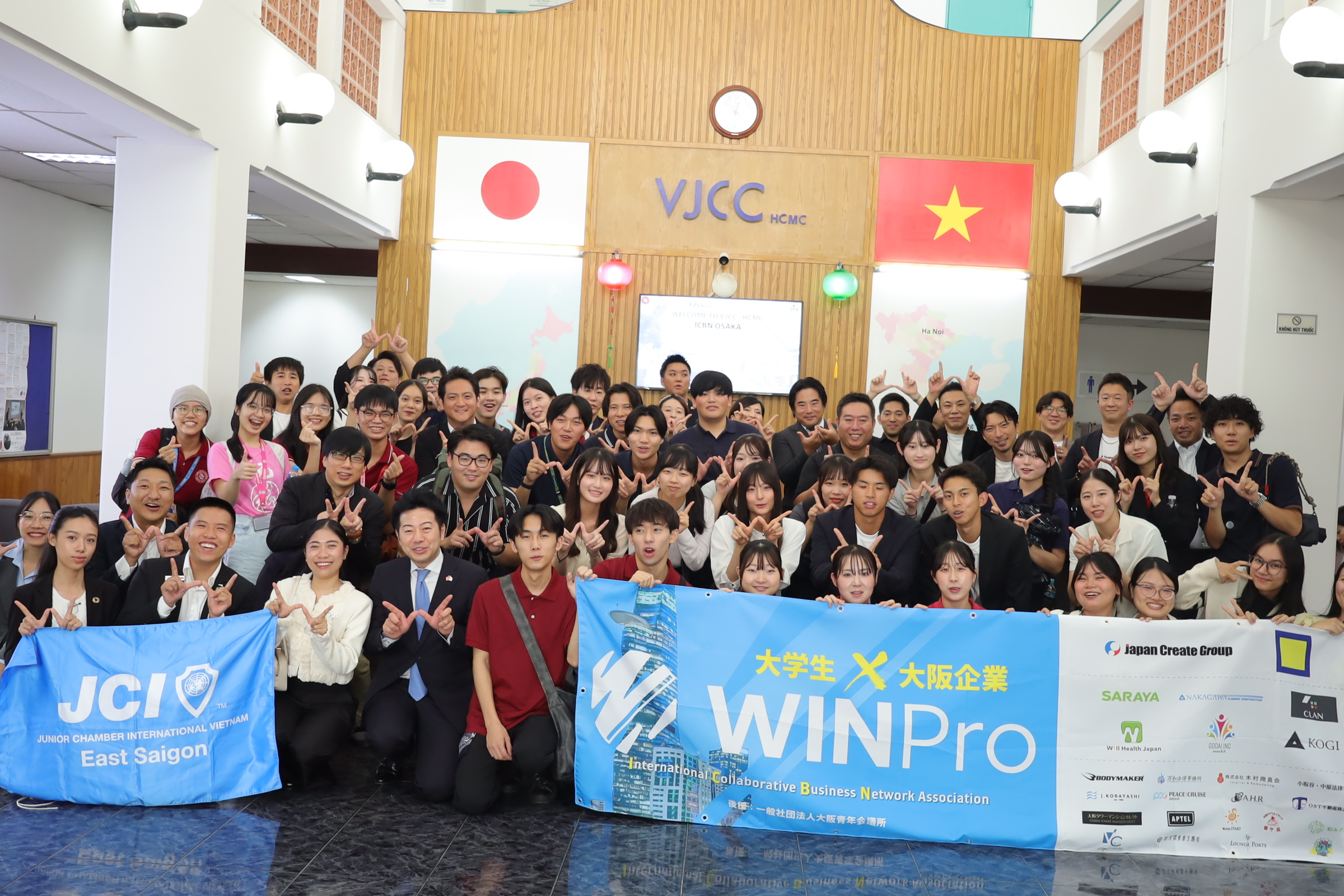 BUỔI GIAO LƯU GIỮA ĐOÀN OSAKA ICBN VÀ SINH VIÊN VIỆT NAM